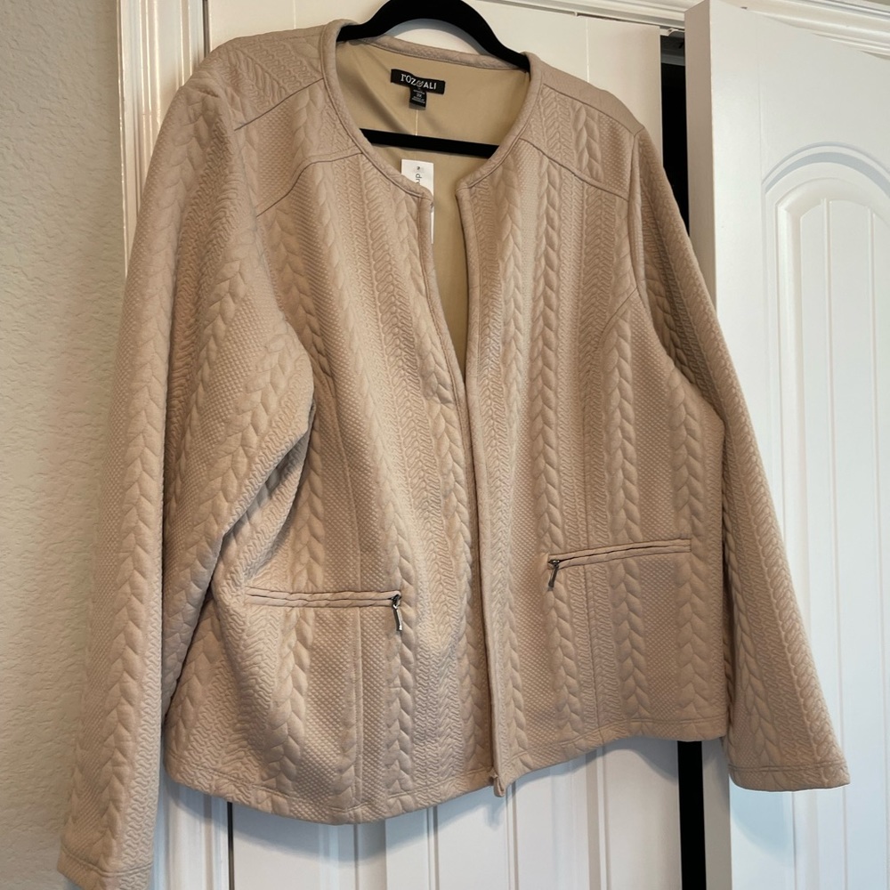Lightweight tan textured blazer/jacket